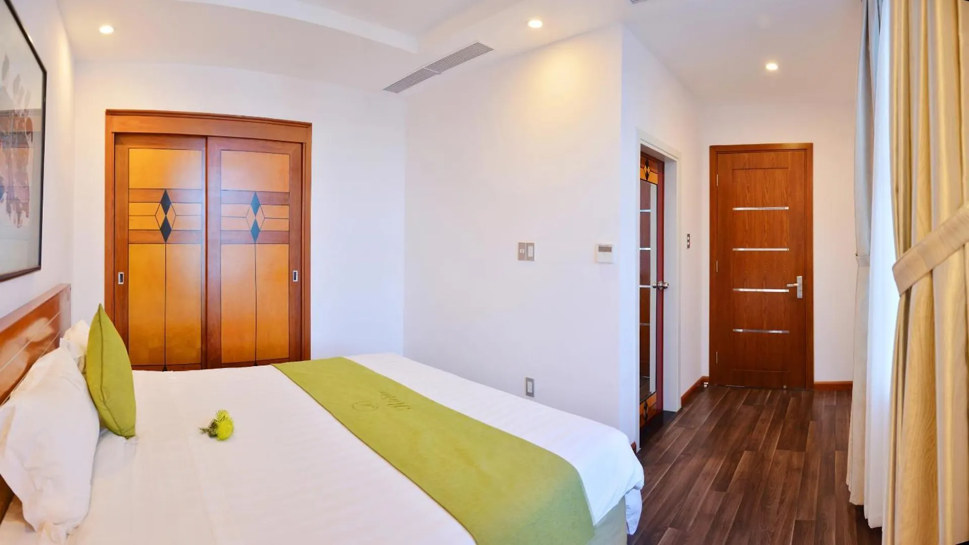 Ronal Hotel Da Nang 0*,