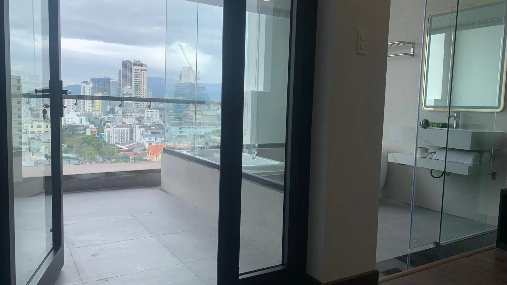 Ronal Hotel Da Nang 0*,